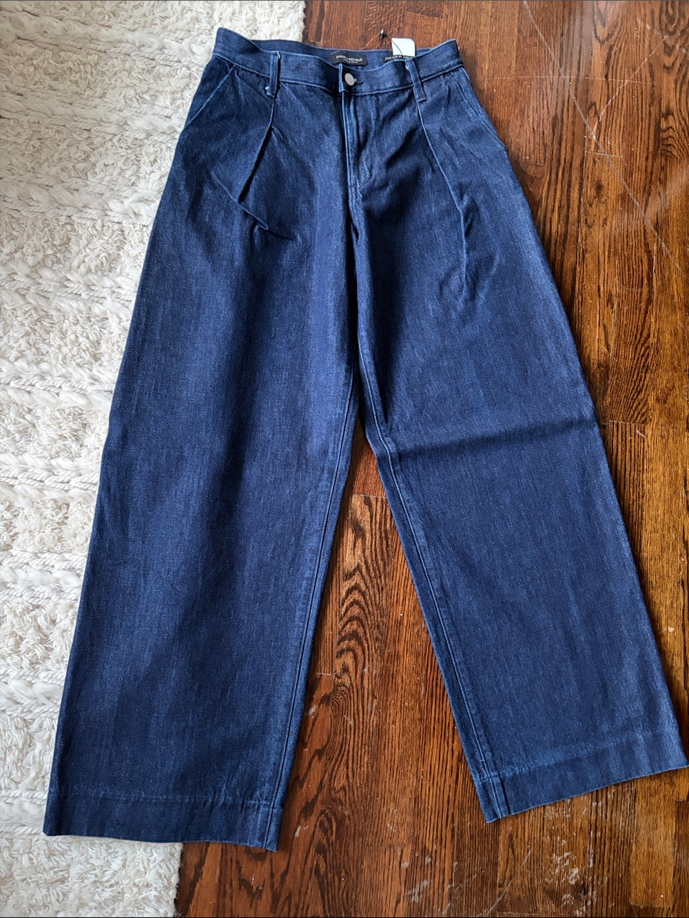 Banana Republic Wide-Leg High-Rise Jeans in Dark Blue Denim